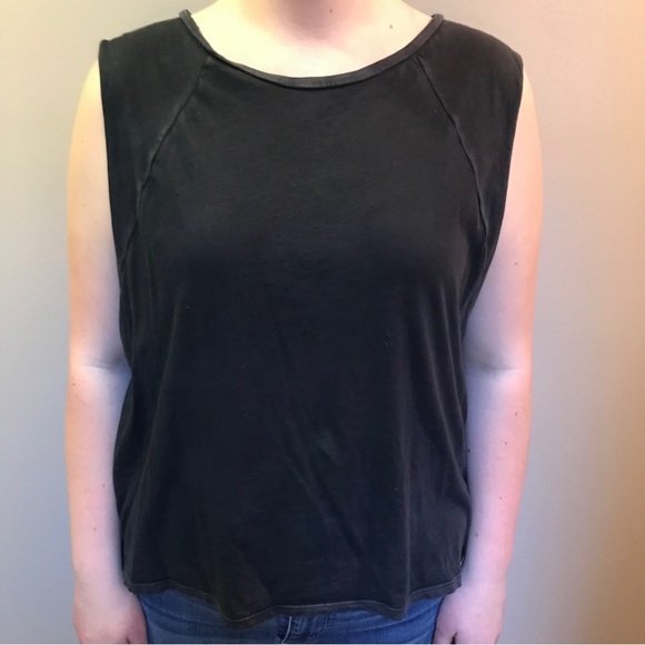 American Eagle Navy Tank - Picture 3 of 3